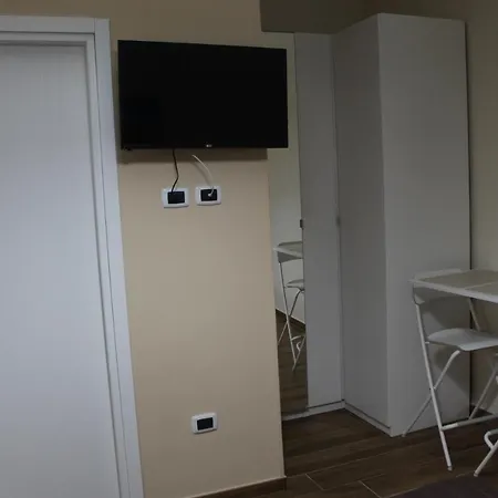 Bed and Breakfast Marconi 25